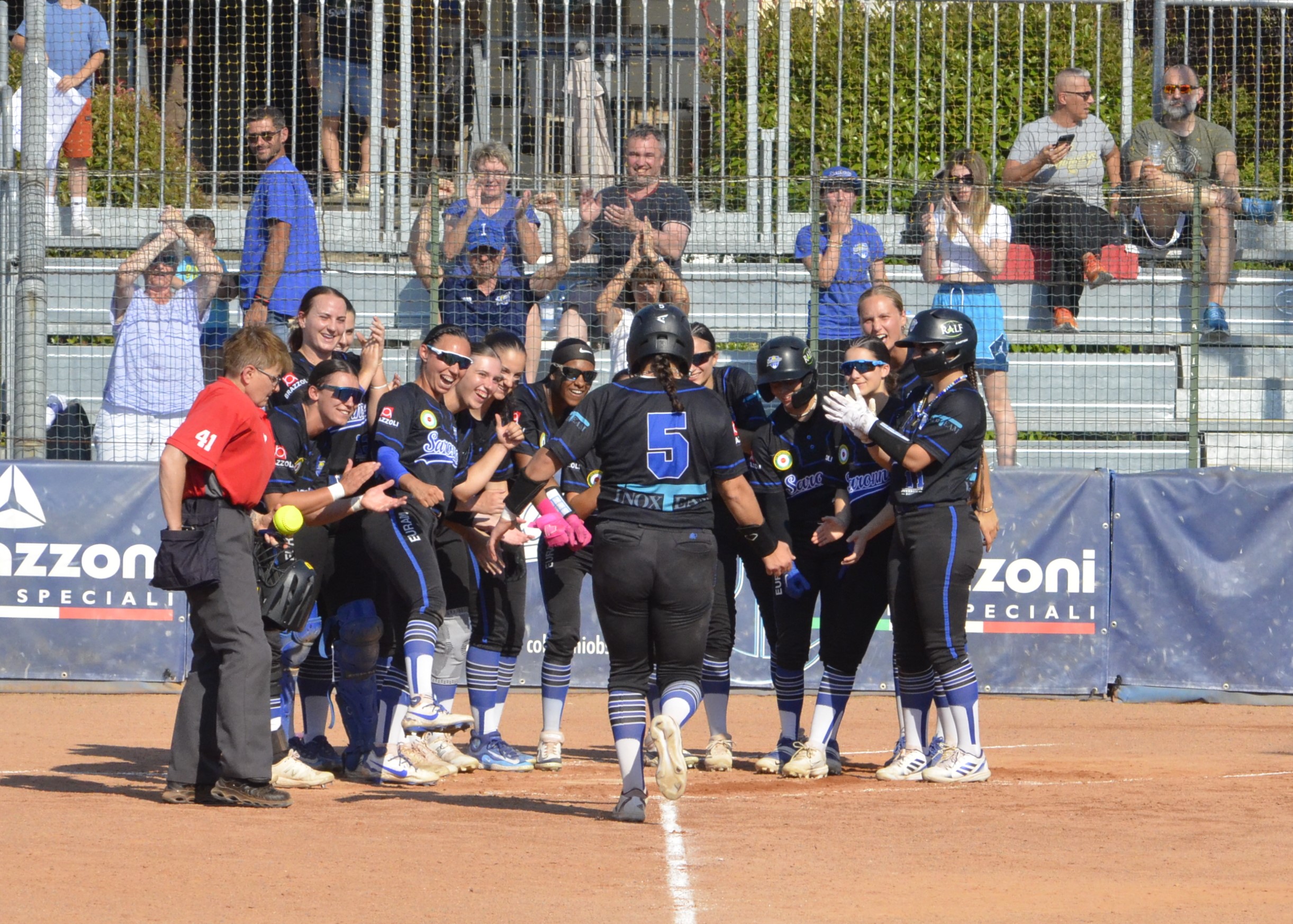 Softball – Saronno sbanca Collecchio: doppio successo che consolida il secondo posto