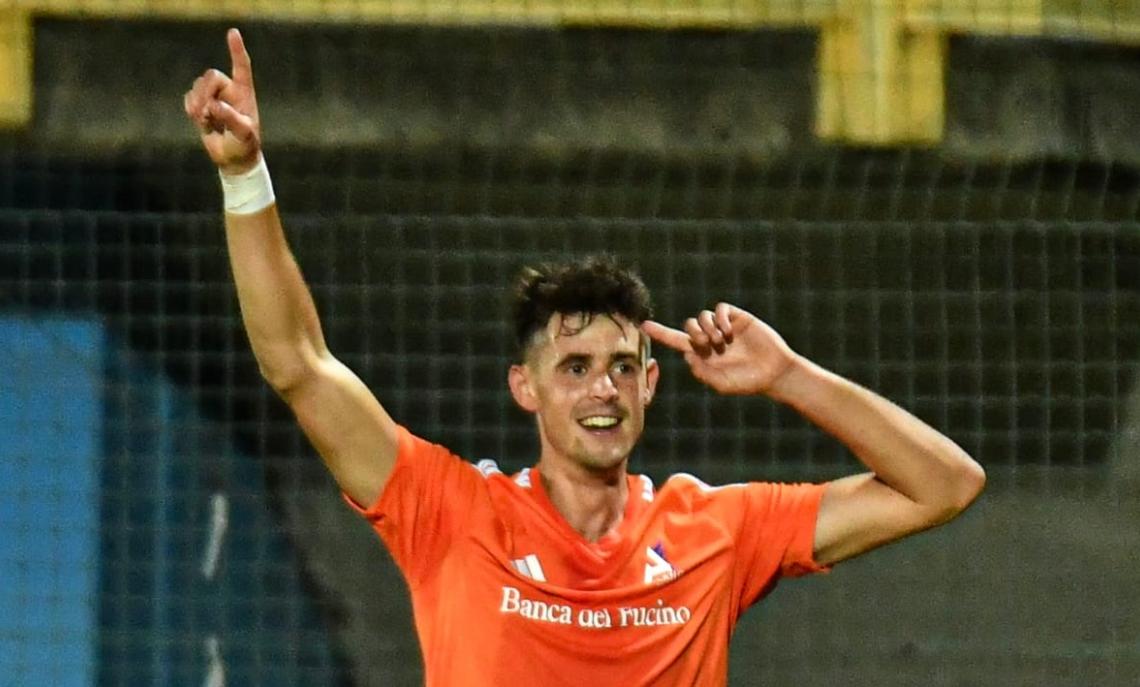 La Pro Patria su Niccolò Bagatti: il centrocampista che con un gol fece esonerare il padre