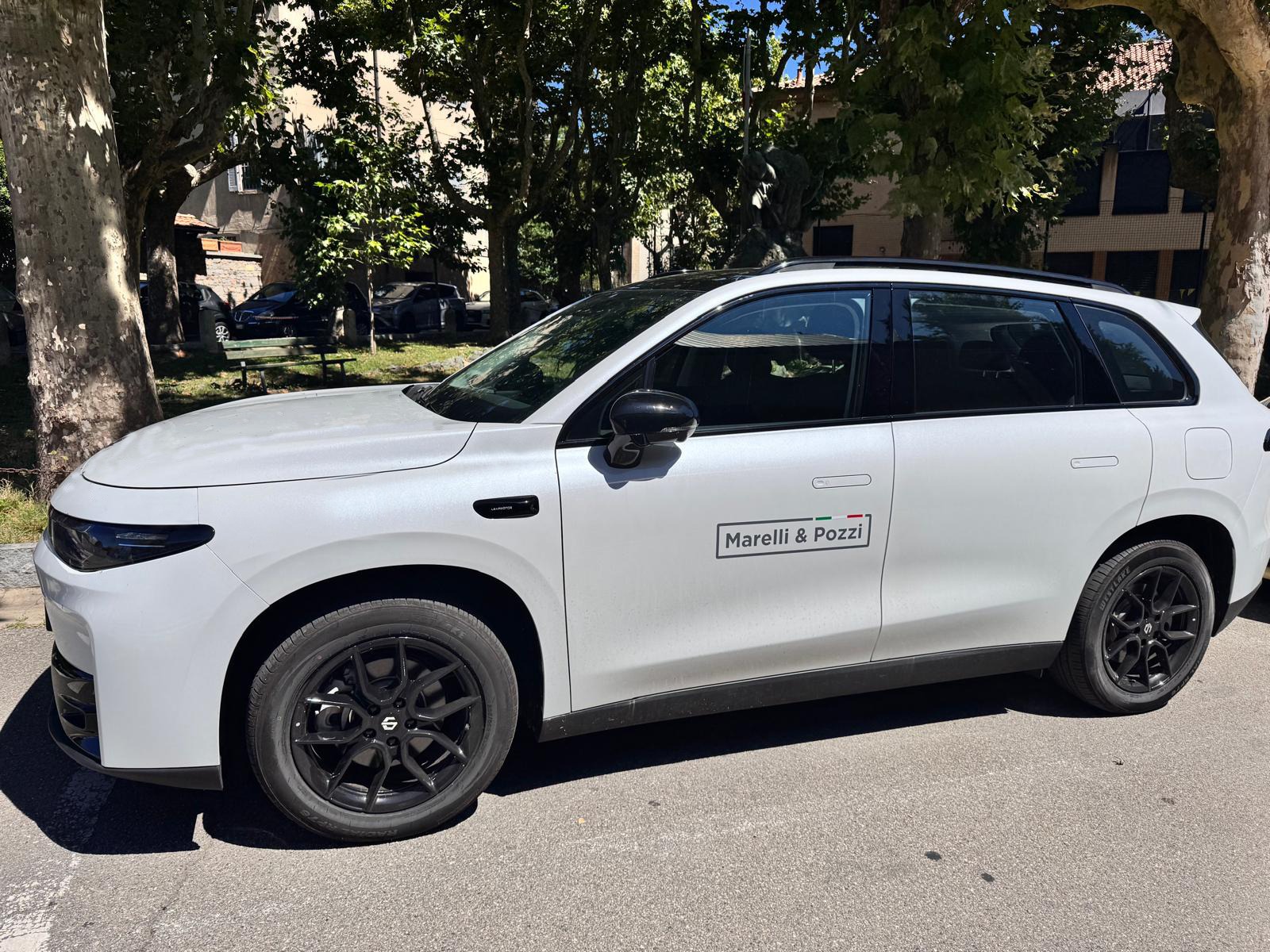 Da Marelli & Pozzi arriva Leapmotor C10: il suv che unisce innovazione, eleganza, comfort e attenzione all’ambiente