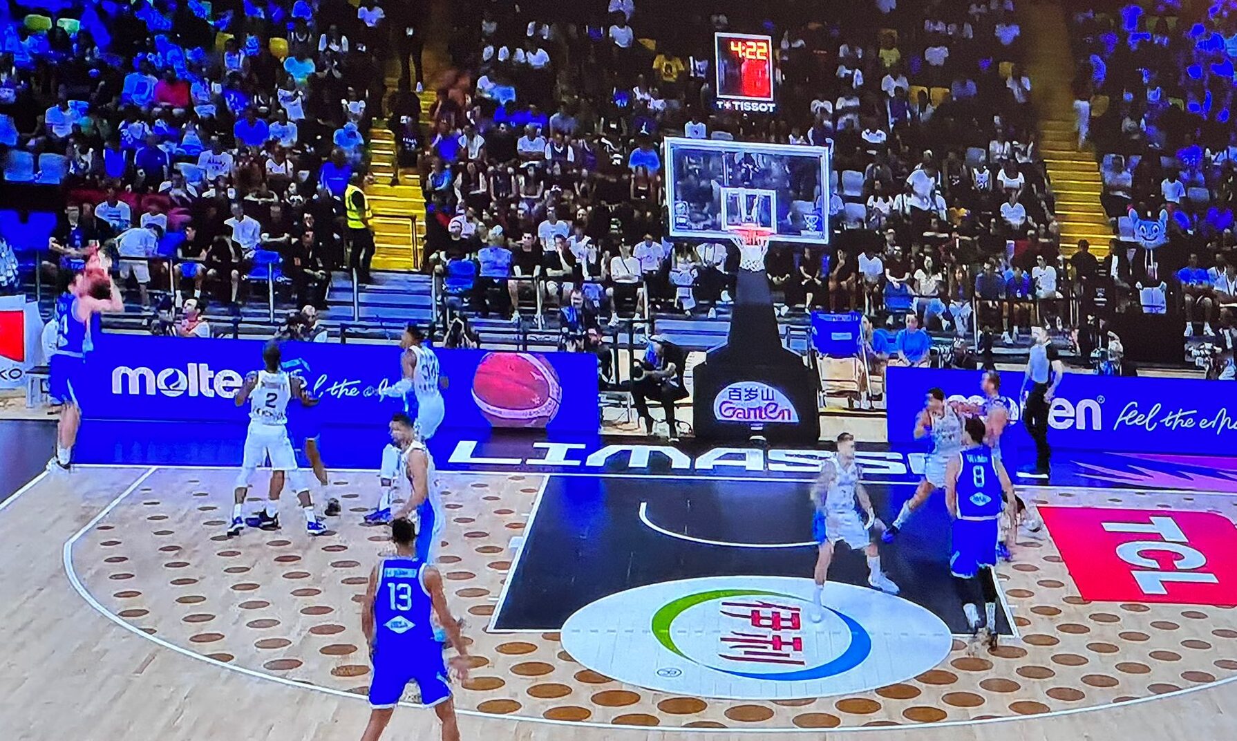 Eurobasket, inizia con una sconfitta il cammino dell’Italia: vince la Grecia 75-66