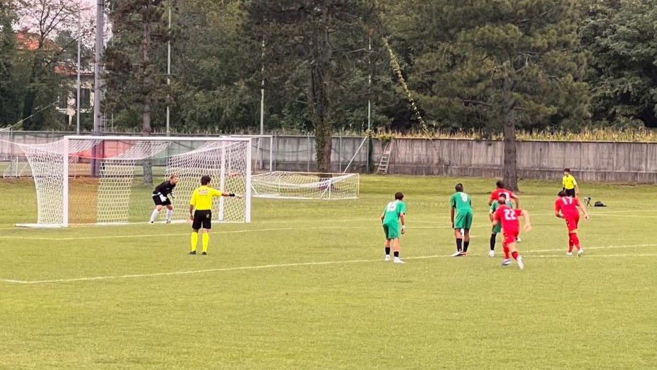 Varese imballato, ma la voglia di vincere paga: Palesi ribalta la Lentatese al 90′ (2-3)