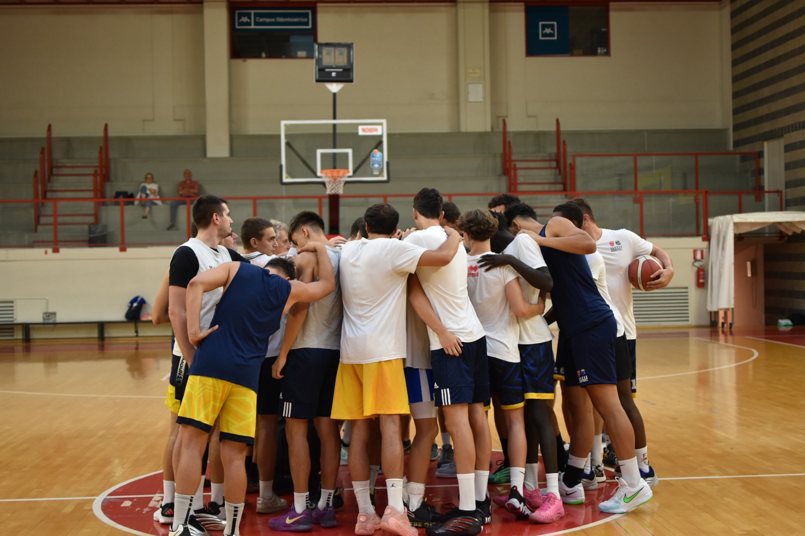 Festa e basket al X° “Memorial Biganzoli”: in campo Robur Et Fides, Varese basketball, Gazzada e ProgettO Ma.Go