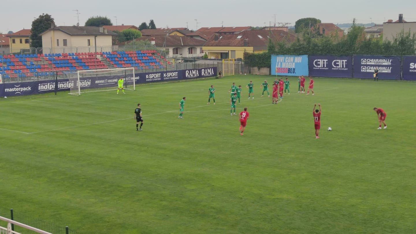 La Varesina punge con i suoi giovani: bel 2-0 sul Gozzano