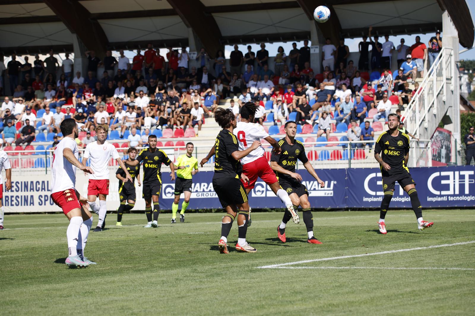 Caldo e rigori: 0-0 al triplice fischio, la Varesina elimina il Varese dagli undici metri (6-5)