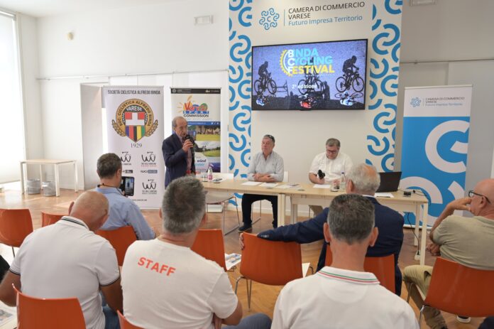 VARESE PRESENTAZIONE BINDA CYCLING FESTIVAL ALL’INFOPOINT CAMERA DI COMMERICO