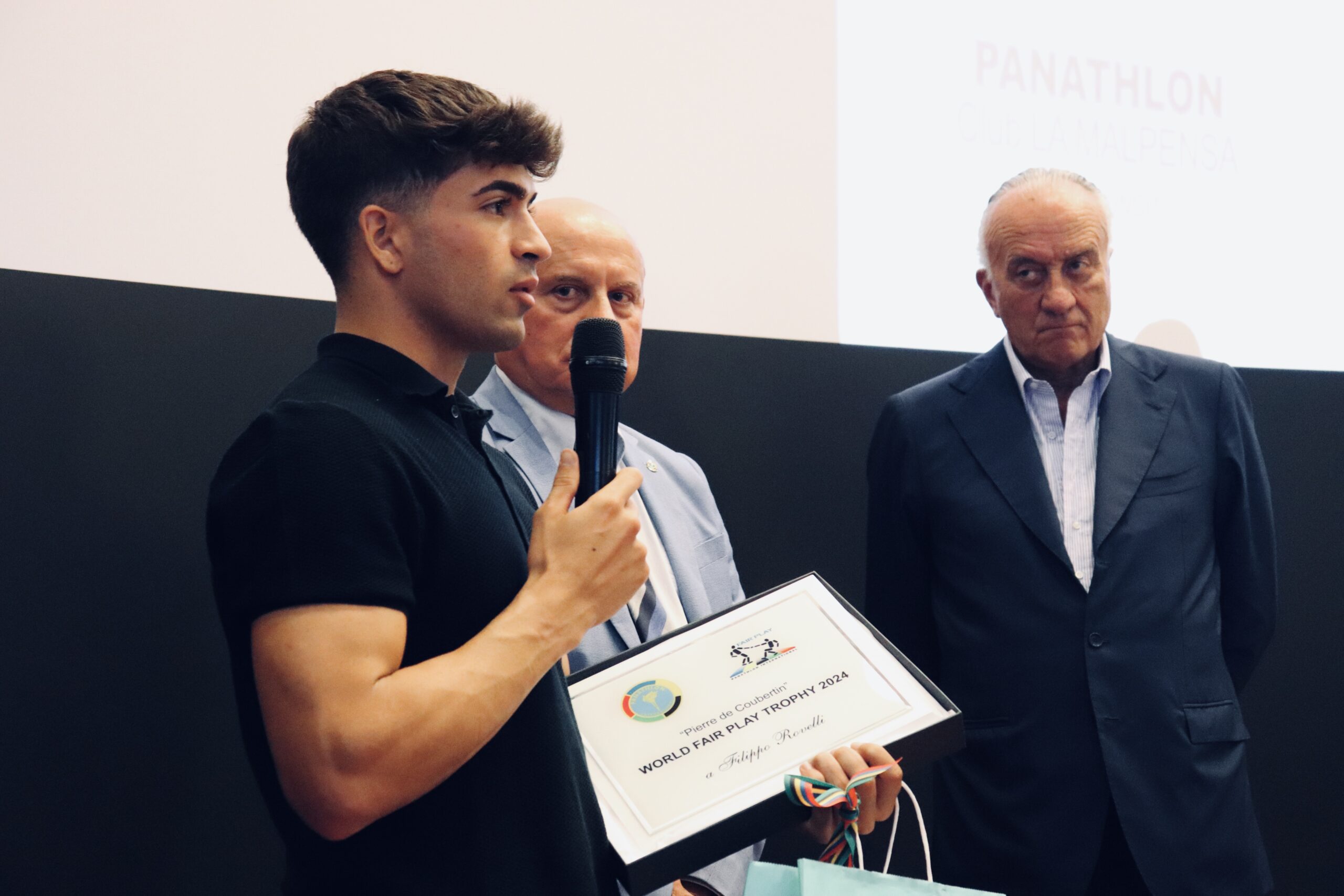 Filippo Rovelli campione di Fair Play ricordando Luca Salvadori. 5° Panathlon Day per il Club La Malpensa