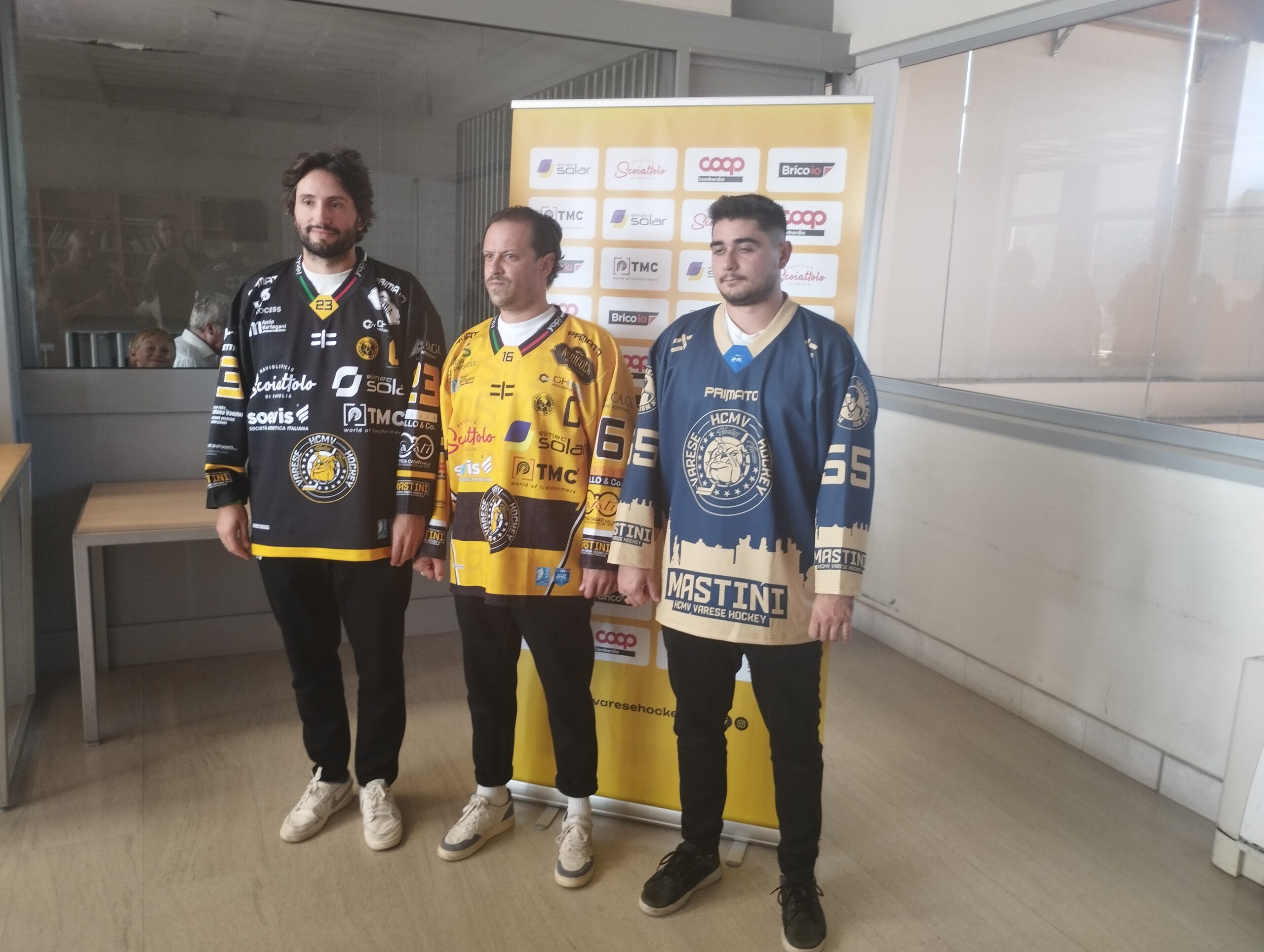 Ecco le maglie dei Mastini 2025/26. Bino:”Felici di avere tanti sponsor al nostro fianco”. Malfatti:”Maglia responsabilità forte”