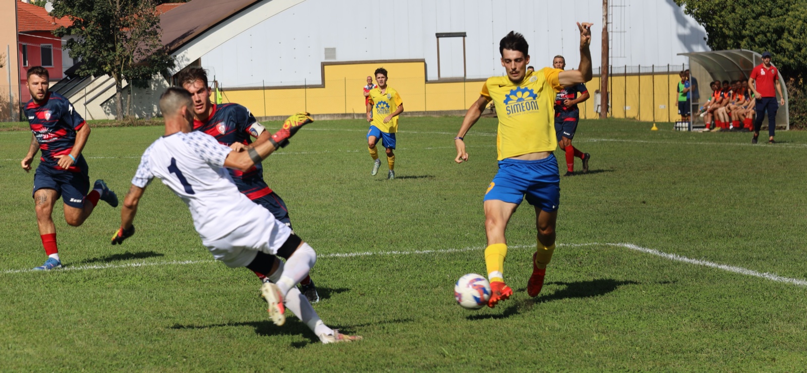 1^ – Il San Luigi travolge 6-2 il Travedona. Tris per Casport e Monate, 3-3 spettacolare tra Ternatese e Bisuschio