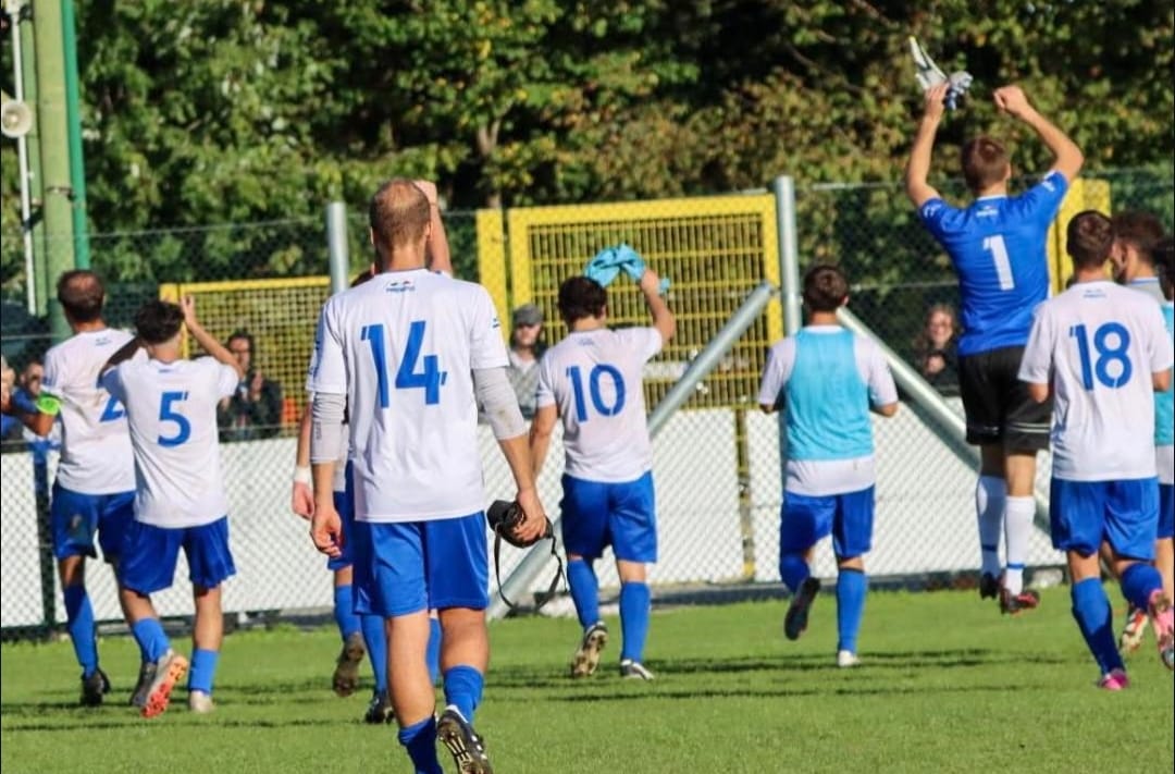 Finestra sul Girone R – Sogno playoff per l’Amor Sportiva. Doccia gelata Pro Juventute, pareggite a Castellanza