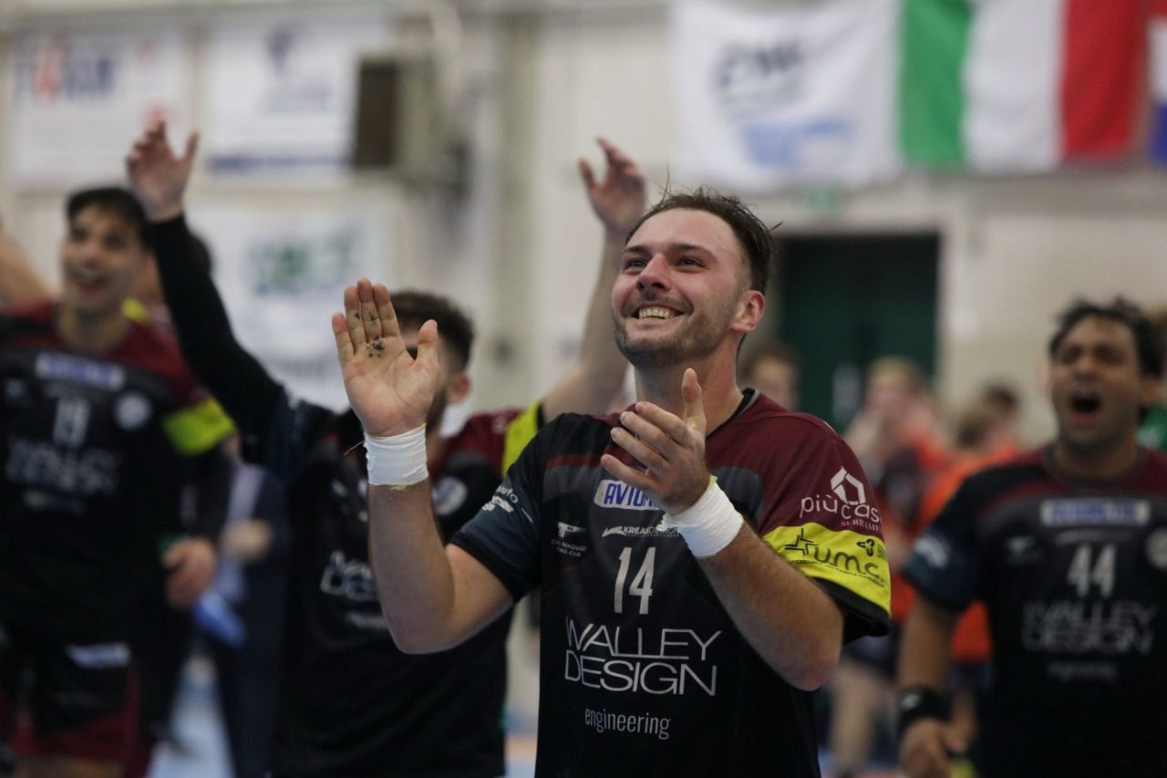 AmMAZZA che Pallamano Cassano Magnago: il pareggio per 29-29 con Volendam vale la storia