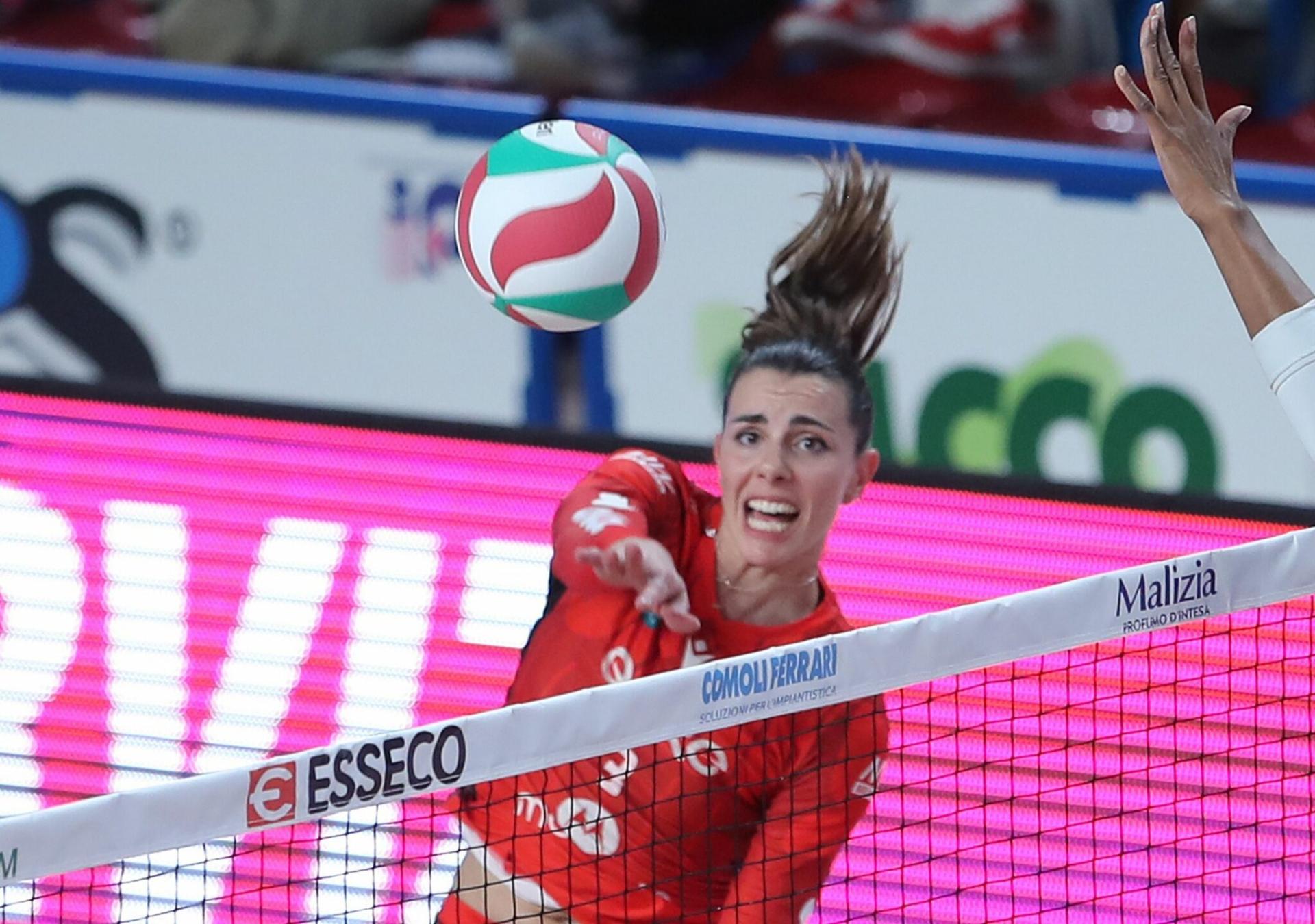 UYBA pronta per la sfida contro Chieri: in palio punti pesanti al Pala Fenera