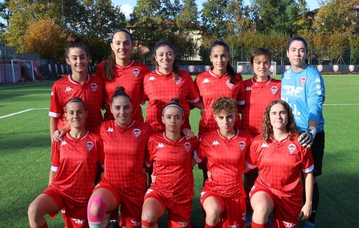 Il Varese è una big: l’1-1 con il Mantova sta stretto alle biancorosse. Faccone: “Super partita, a testa alta”