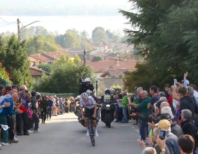 5 Piante Muur Pogacar (PH Giordano Azzimonti)