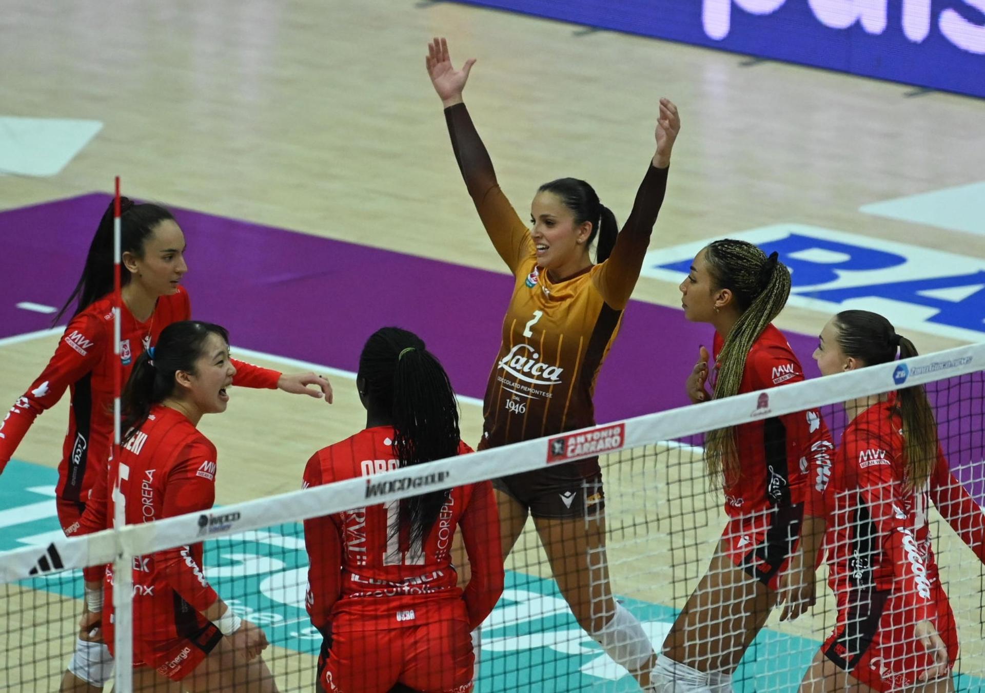 Impresa UYBA a Conegliano: 3-2 e applausi per una squadra straordinaria