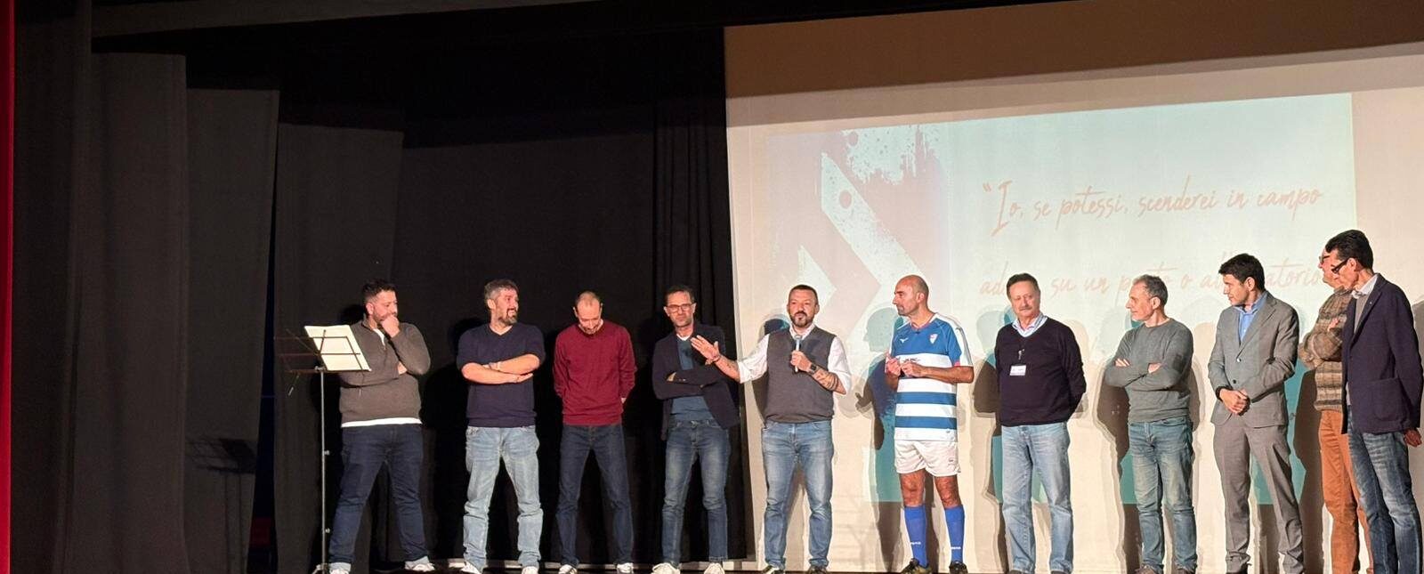Questa sera si recita a soggetto: “Schegge di Pro Patria” porta sul palco il senso di appartenenza tigrotto