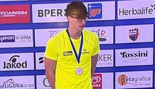 Lazzari domina i Campionati regionali senior di nuoto: è pronto per gli Europei