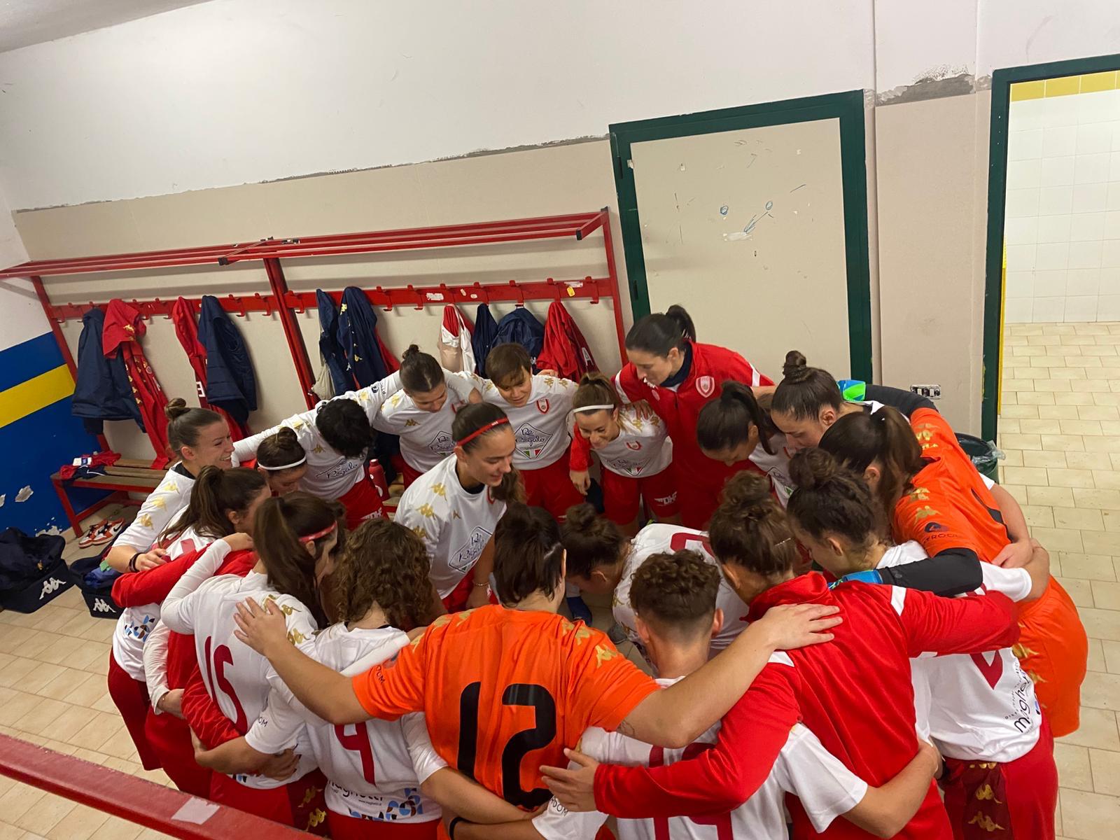 Il Varese batte il cinque: perentorio 5-1 al Castello Città di Cantù