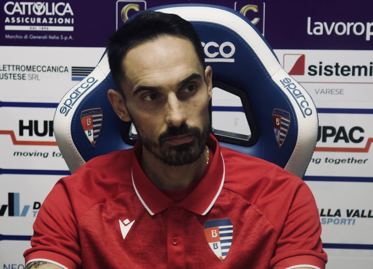 Pro Patria verso il Trento, Bolzoni: “Chiuso il mercato, qualcosa è cambiato”. Formazione con 4 ballottaggi
