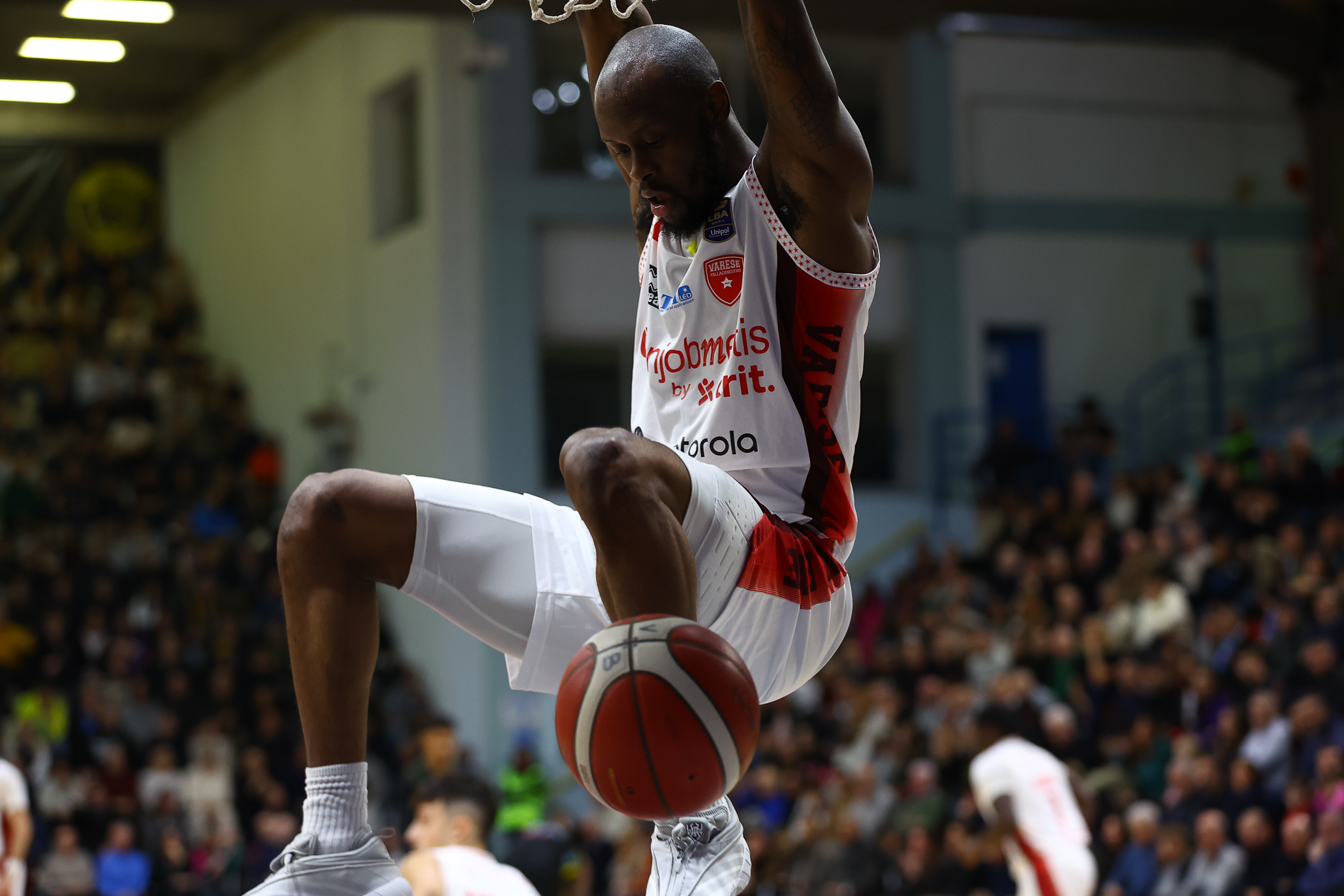 Pallacanestro Varese, rientrato il caso Moore