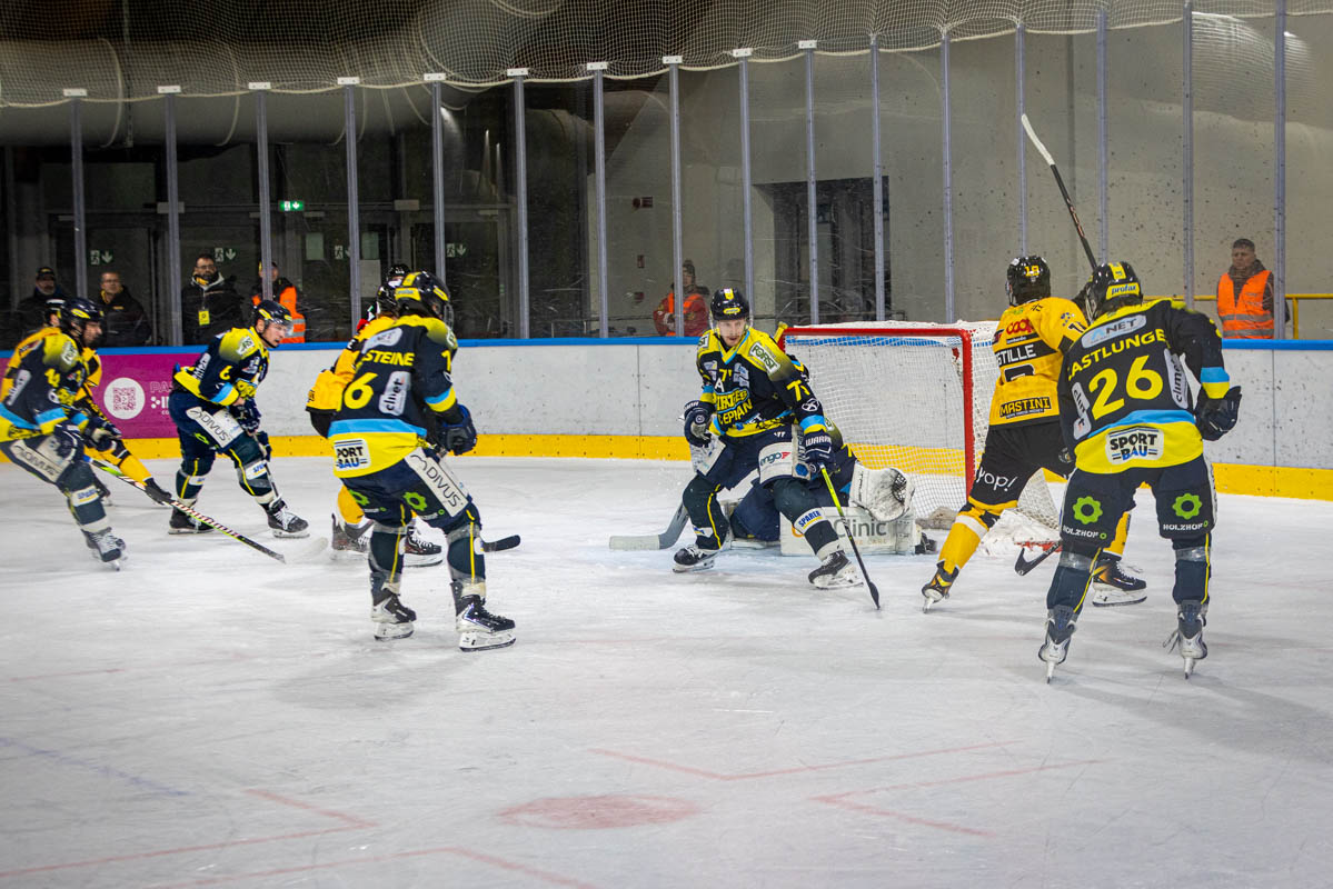 La prima di Matikainen: Mastini ad Appiano per far parlare il ghiaccio