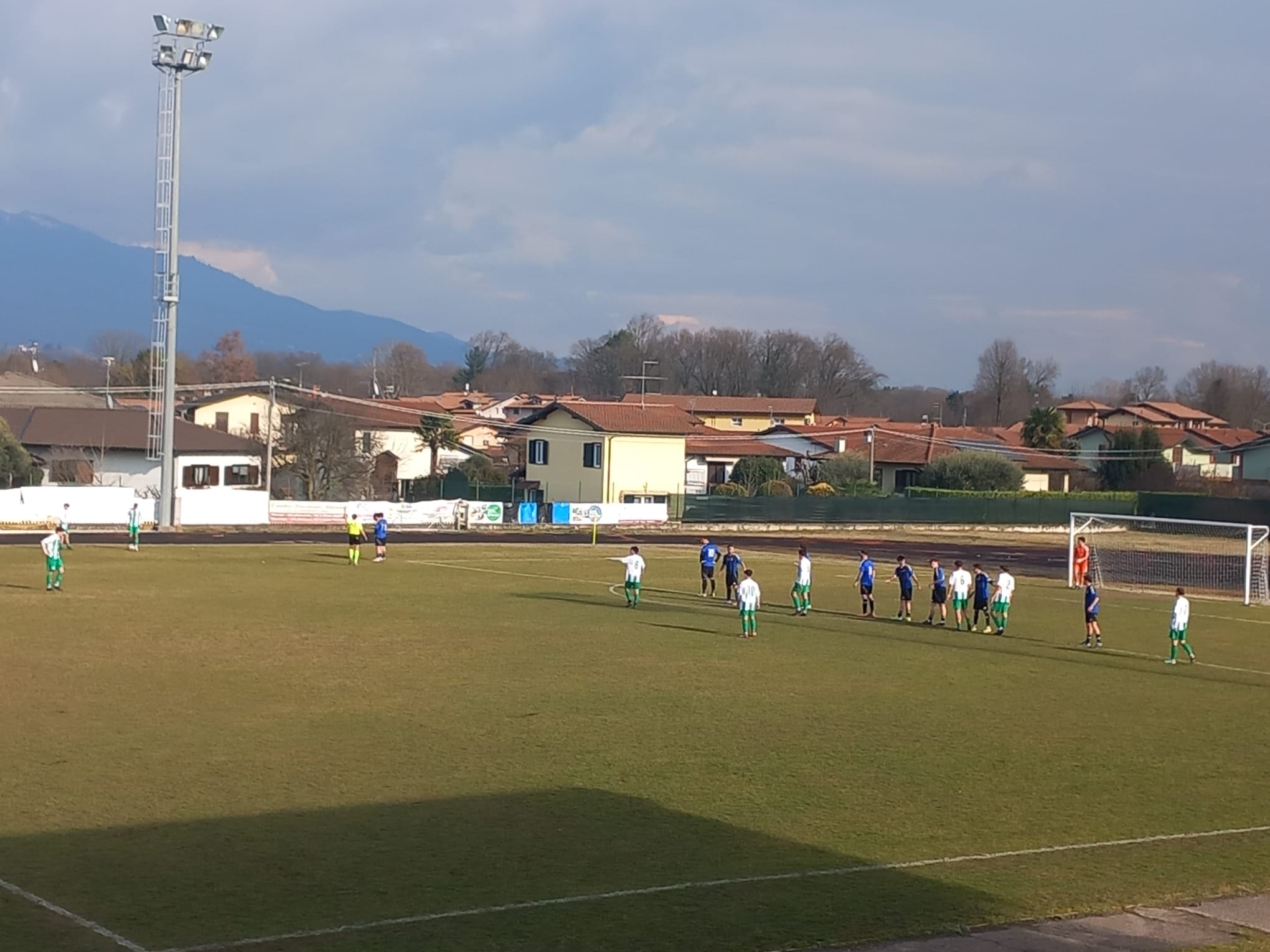20^ – Vittoria per il Luino nel derby varesotto di giornata 2-1 sul Gavirate. Altro punto per il Verbano che ferma il Ceriano 1-1 – VIDEO