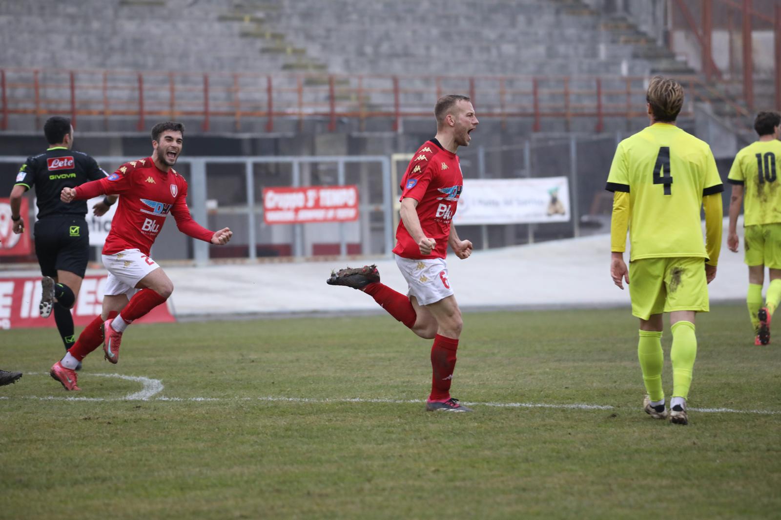 Il Varese risponde presente: Club Milano schiantato 3-0