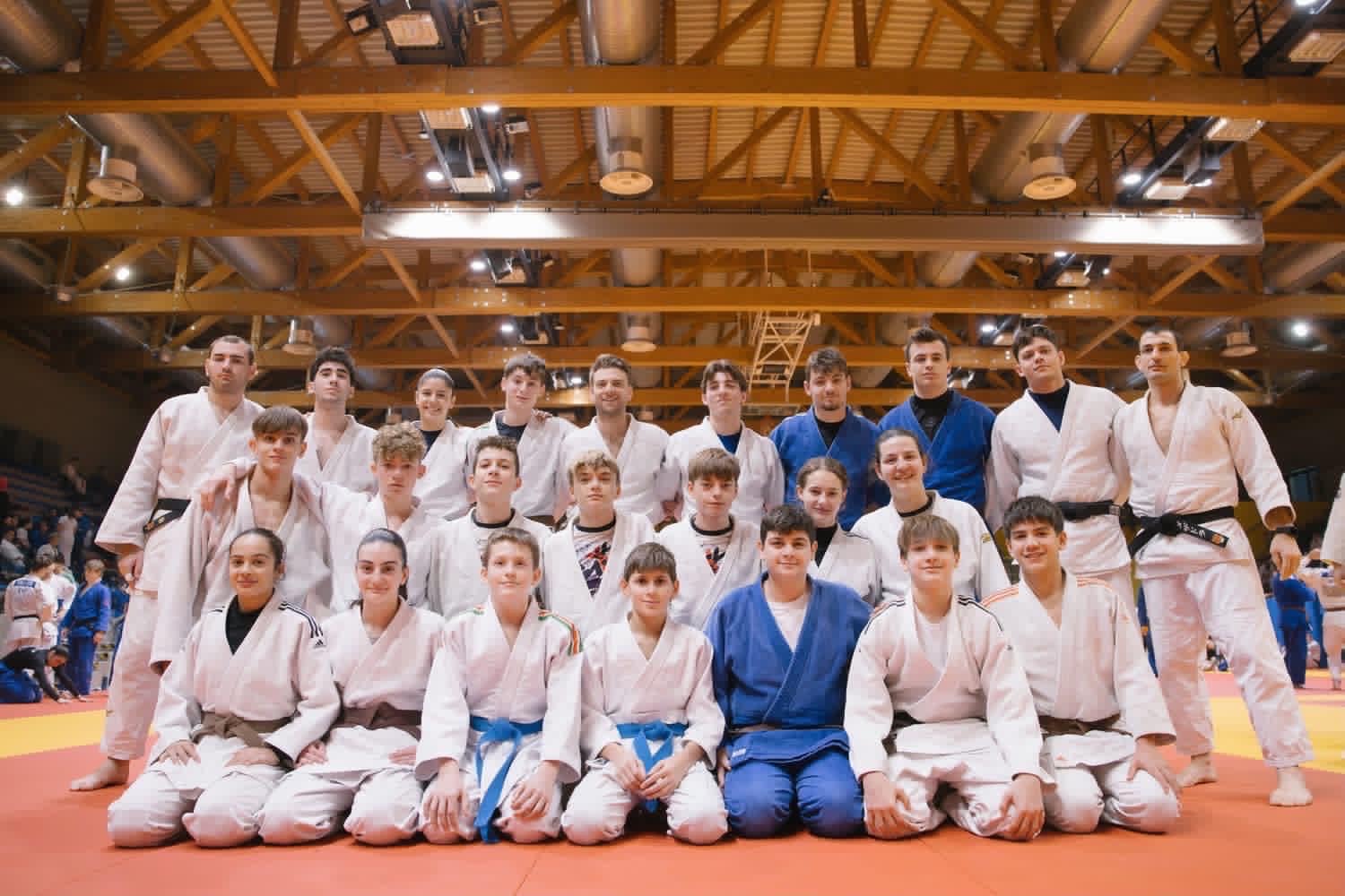 Judo – Robur et Fides protagonista a Gerenzano: un argento e cinque bronzi, secondo e quarto posto a squadre