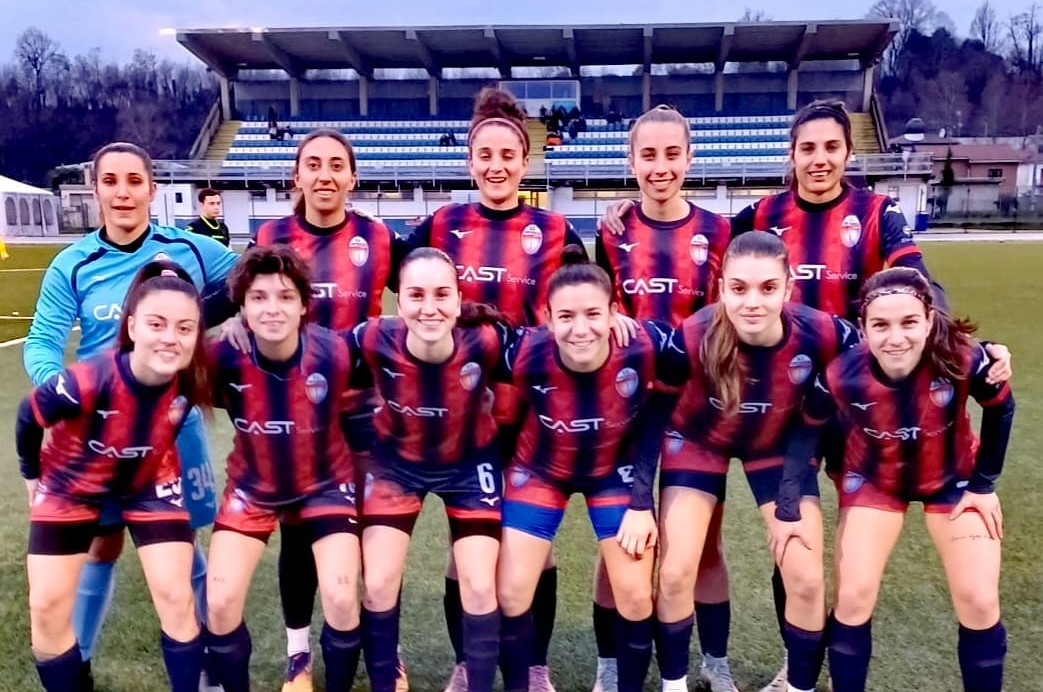 Caronnese Women travolgente: 6-3 all’Azalee Solbiatese in derby di gol e spettacolo