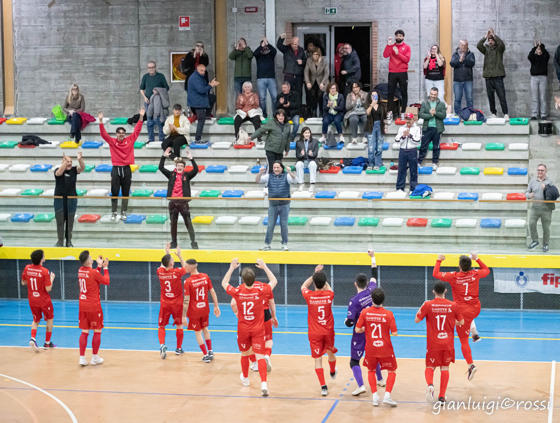 Futsal Varese, missione compiuta! Il pareggio col Brescia vale il 2° posto. Intini: “Ora va tutto nel dimenticatoio”