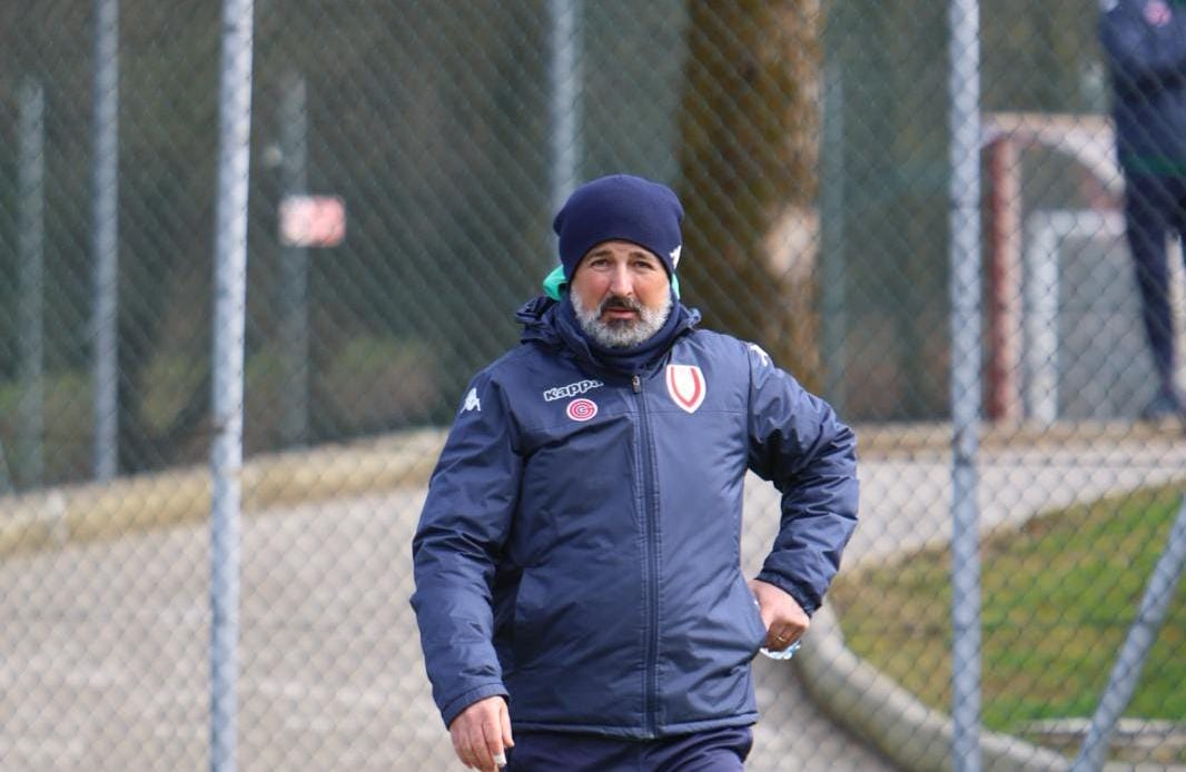 Varese, gli incidenti di percorso non preoccupano mister Faccone: “Sempre reagito da squadra, crescita costante”