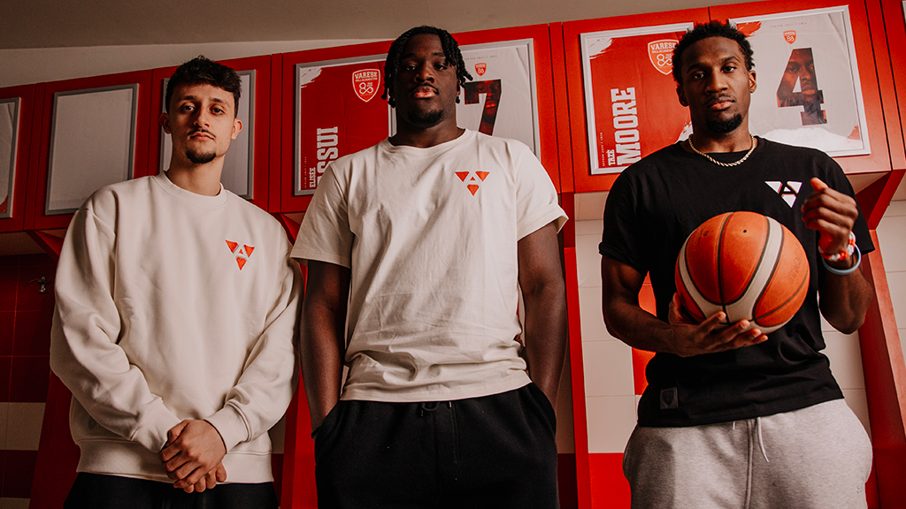 La Pallacanestro Varese lancia una nuova capsule collection streetwear per celebrare gli 80 anni del club – VIDEO