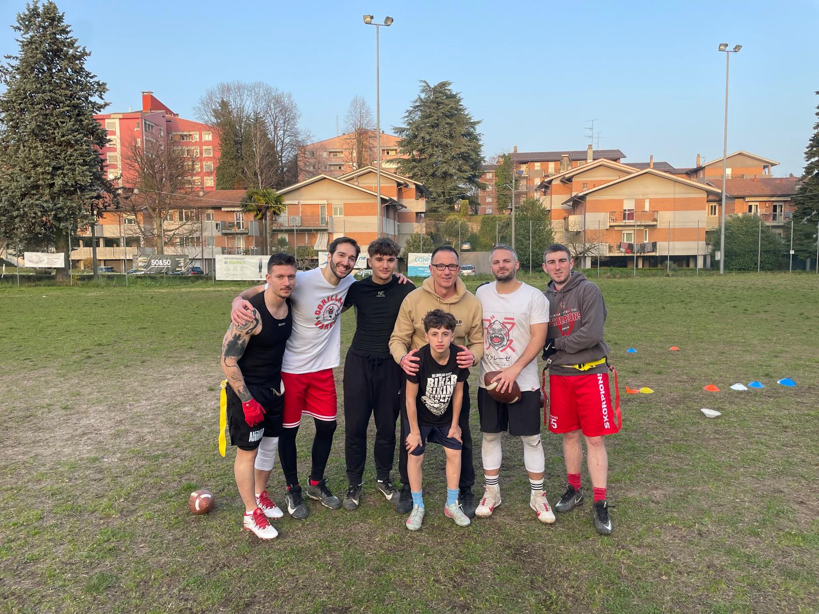 9FL – I Blitz sbancano Milano. I Gorillas si godono il camp per i QB e guardano con ambizione a Piacenza