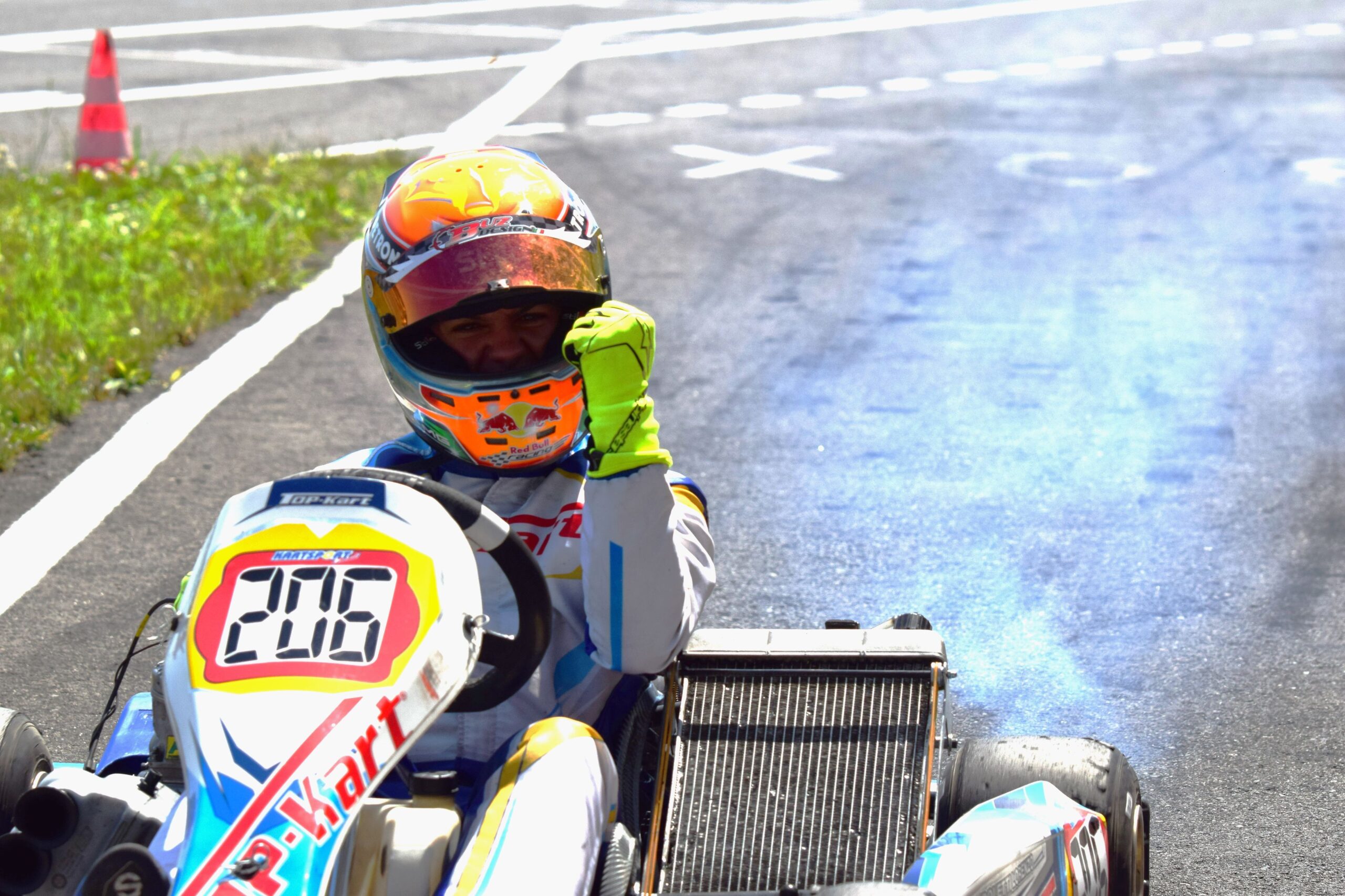 La passione di Lorenzo Poletti: “Motori e amicizie mi fanno sentire vivo. Felicissimo per Kimi Antonelli” – FOTO