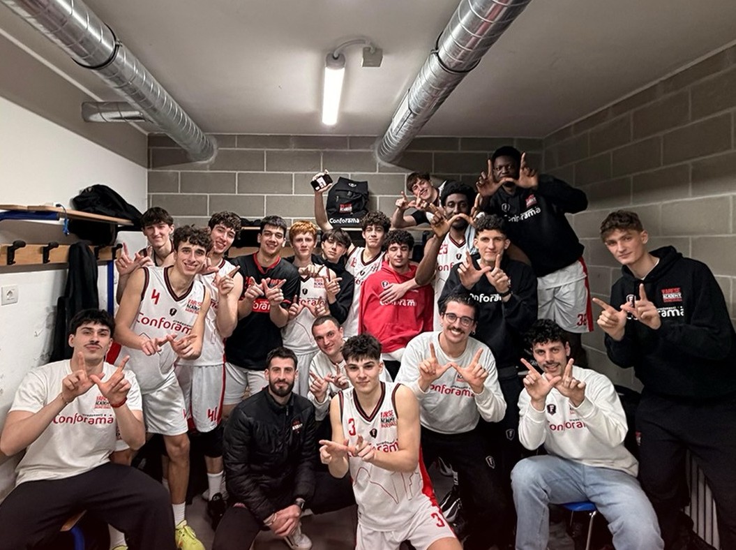 30^ C – Academy storica, la Robur si butta via e dice addio ai playoff. Playout per Casorate e Venegono