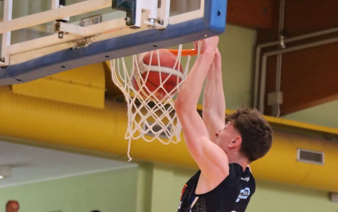 2^ Giovani Leggende: BBG Gallarate di slancio, la Pallacanestro Varese cade con Taltech. Academy cede a Norimberga