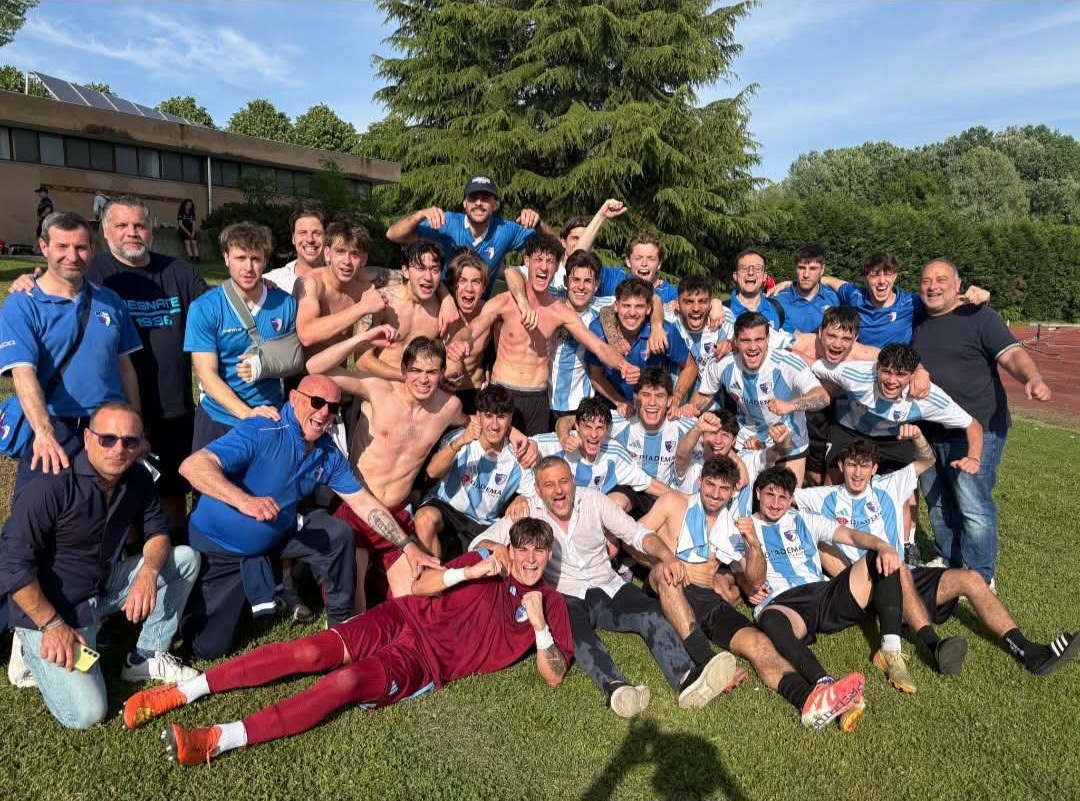 Besnatese, la soddisfazione di Simone Borrelli: “Abbiamo fatto un miracolo sportivo. La coesione è stata la nostra arma in più”