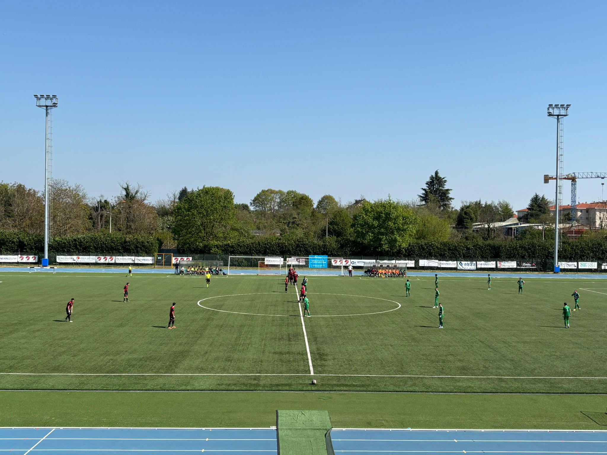 Il Verbano, già retrocesso, fa tremare il Gallarate: 3-2 per i rossoblù con un finale al cardiopalma