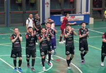 Futsal Varese, il primo atto playoff se lo prende il Cometa: 4-3. “Pochissimi sbavature, siamo vivi”