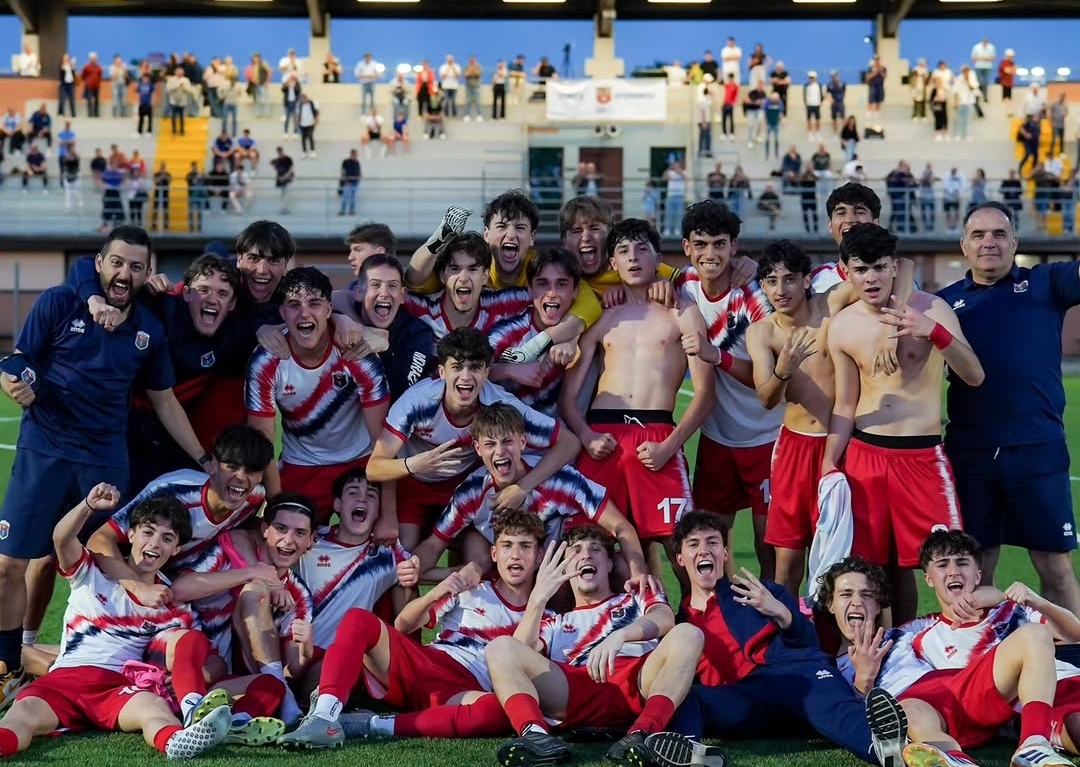 Juniores Elite – Morazzone ad un passo dal sogno: il 4-3 da leggenda sul Darfo Boario apparecchia la finale