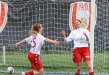 48 anni e non sentirli, la nuova vita al Varese di Raffaella Gippini: “La passione mi tiene in campo”