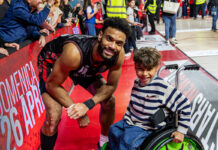 Facce da…Itelyum Arena: la fotogallery dei tifosi di Varese-Sassari. Presente anche Furlani di RedBird