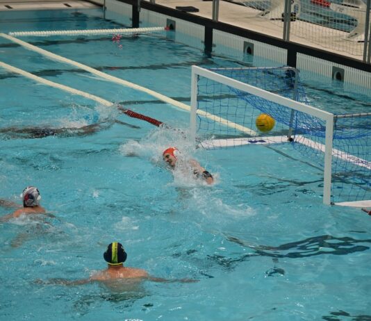 La VON saluta la Serie B con un ko: 7-10 contro Rapallo. Osigliani: “Adesso stacchiamo, poi penseremo al futuro”