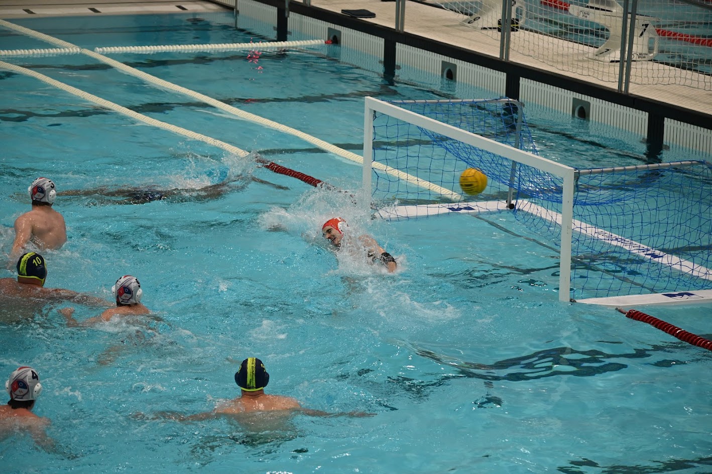 La VON saluta la Serie B con un ko: 7-10 contro Rapallo. Osigliani: “Adesso stacchiamo, poi penseremo al futuro”