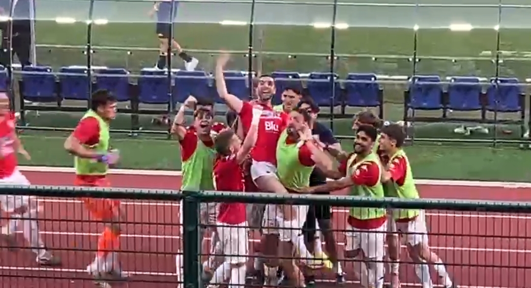 La vita è Biella! Il Varese vince 2-1 nell’Inferno Biellese e vola in finale playoff: decide l’incornata di Bertoni all’85′