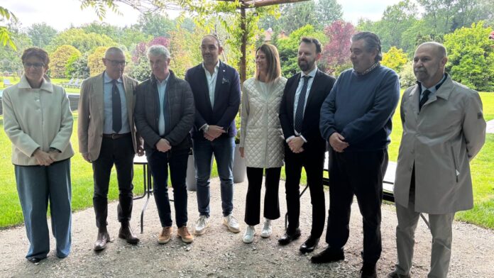 Elena Botter, Fabrizio Quaglino, Davide Galimberti, Pierpaolo Frattini, Ivana Perusin, Giacomo Iametti, Stefano Malerba, Massimo Gringnani