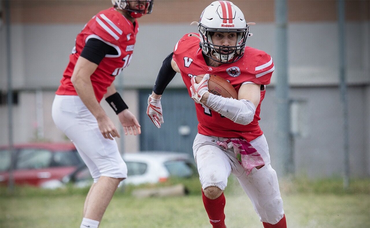 9FL – Lugano val bene i playoff! Gorillas Varese avanti tutta, Rebels superati 34-22
