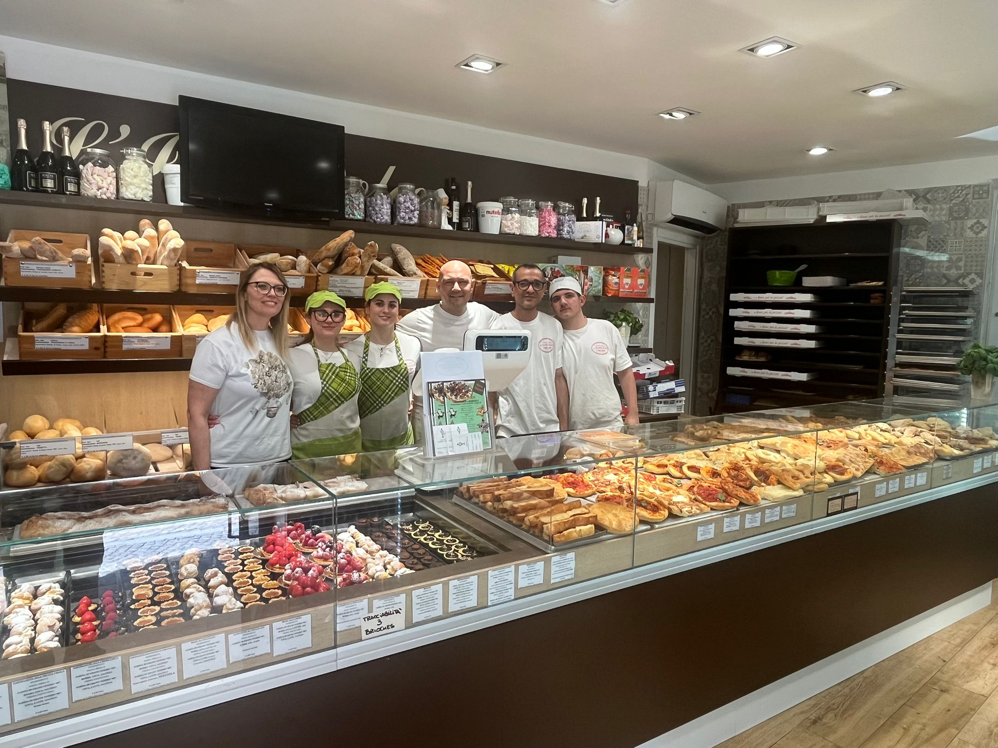 Marco Massera: da 26 anni il “motore” di Masnago tra pane, pasticceria e cuore biancorosso