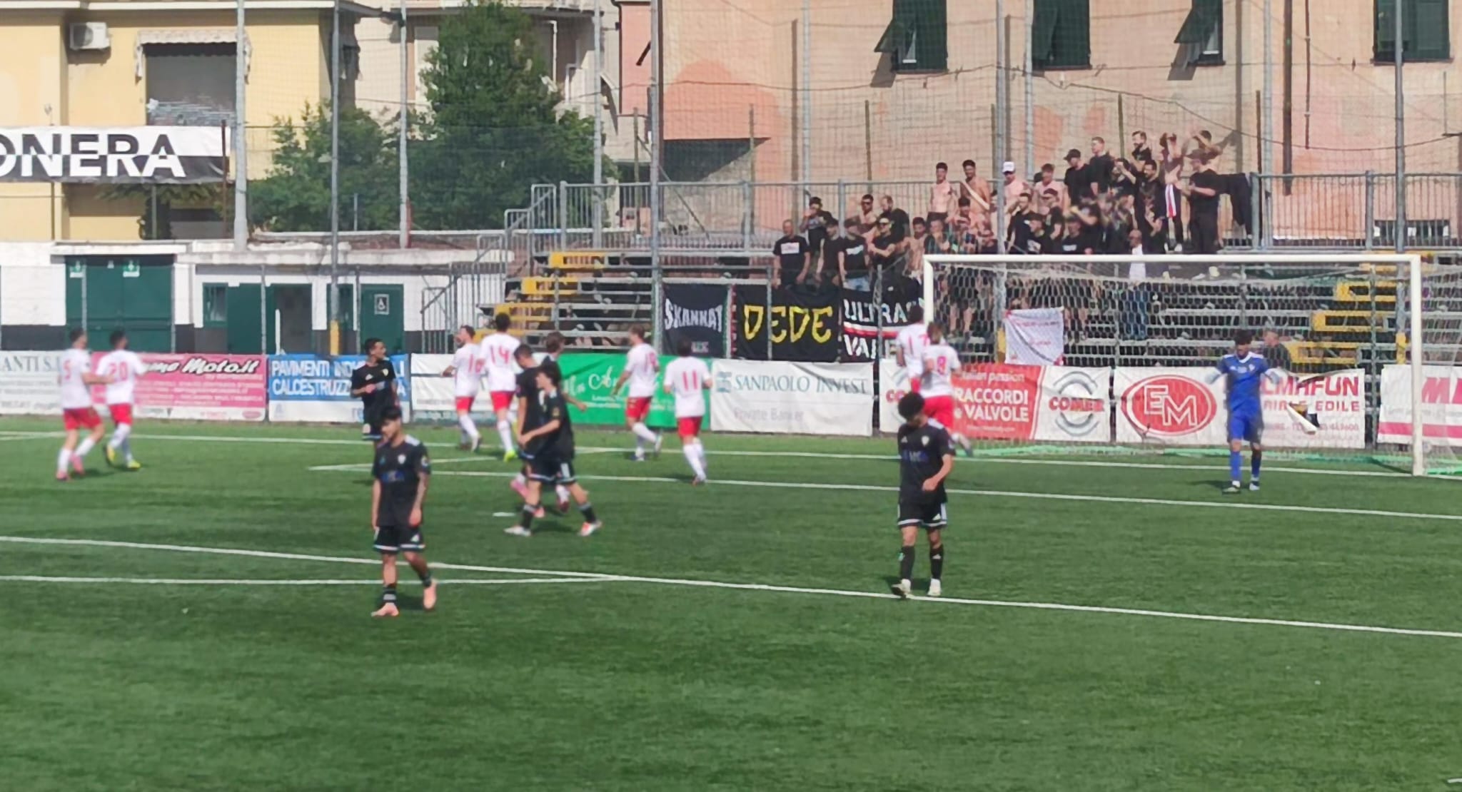 I social post Lavagnese-Varese: “Obiettivo minimo, il futuro dipende da tante cose”. La Biellese lancia il big match di sabato