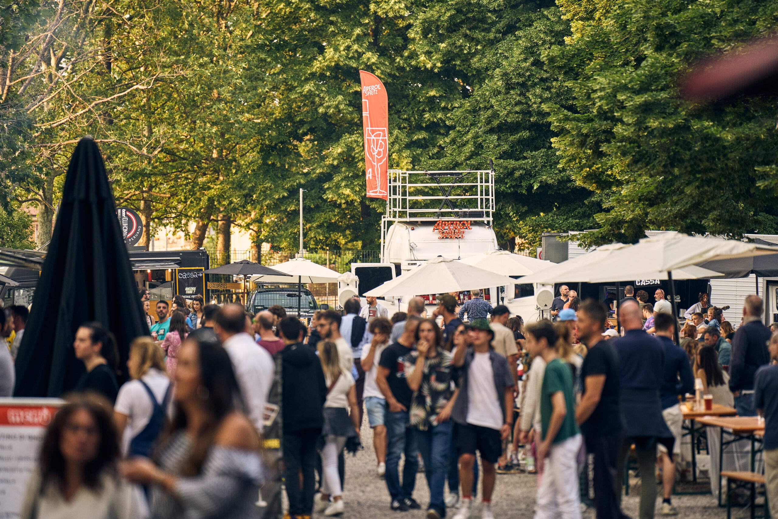 Urban Lake Street Food Festival accende la Schiranna: cinque giorni di gusto e musica sul lago