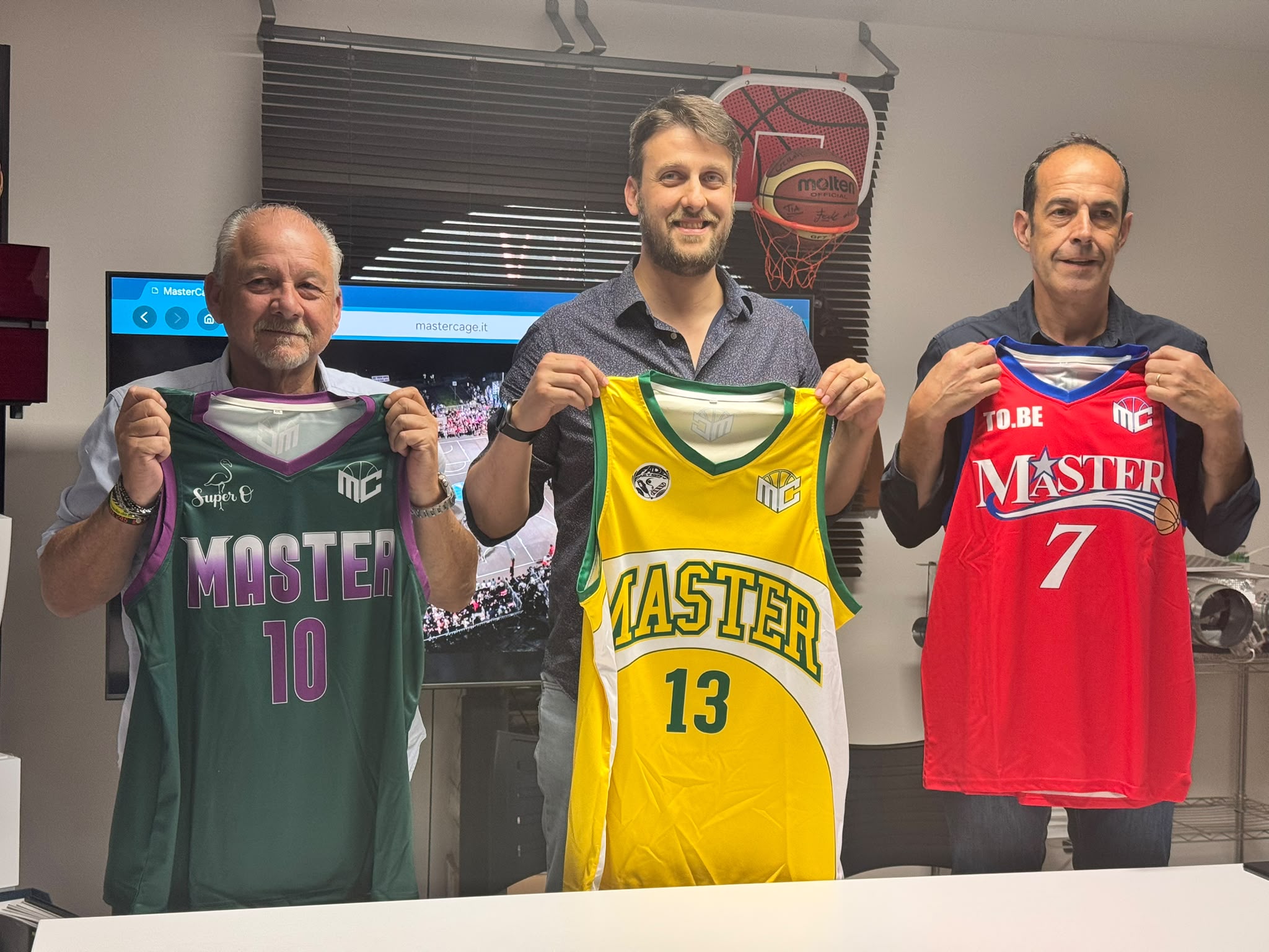 Tenetevi forte e allacciate le cinture: la settima edizione della Master Cage sta arrivando